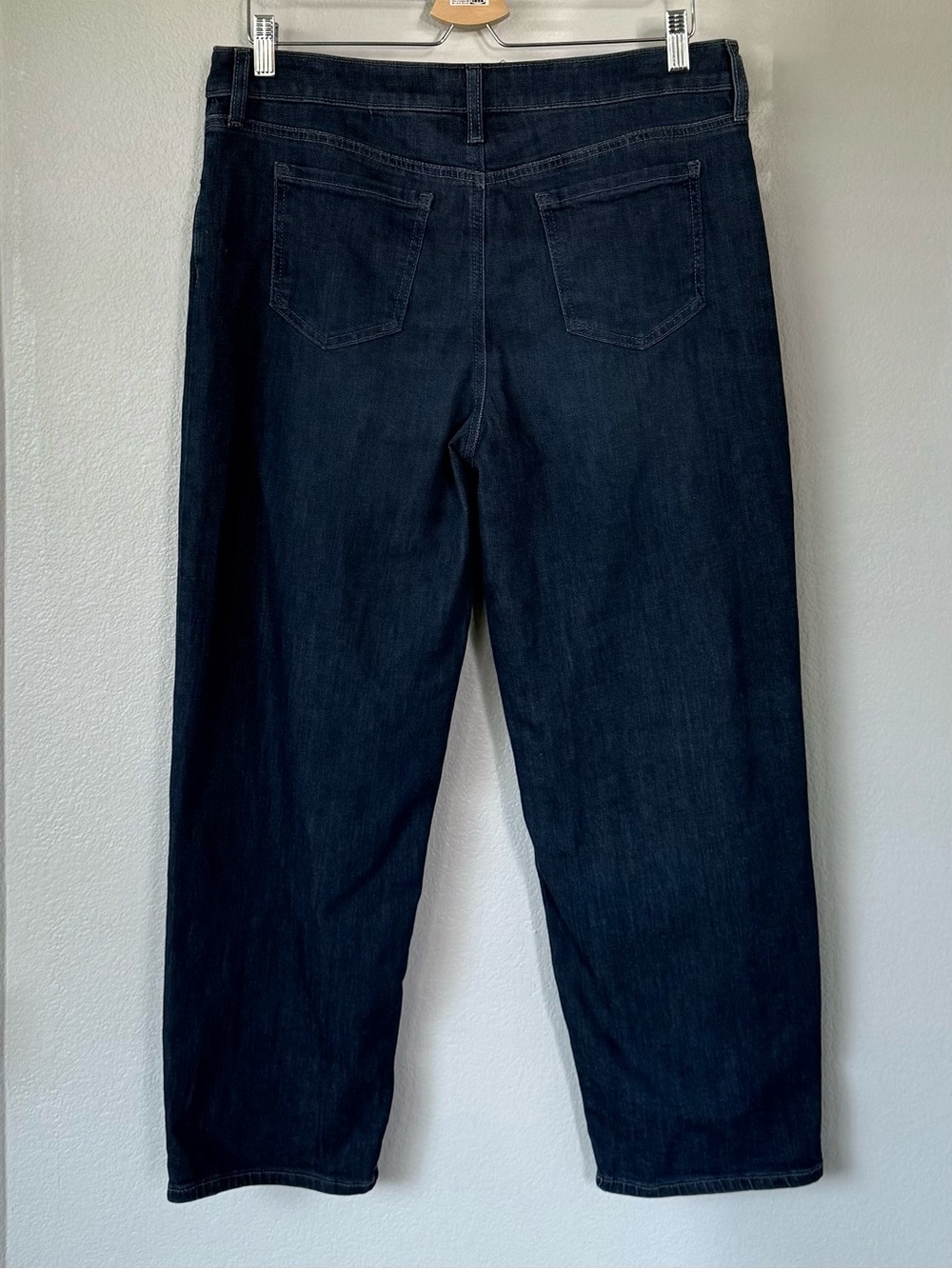 CHICO’S 1.5 Relaxed Boyfriend Jeans Dark Wash Cropped Denim Ariel Sea Indigo 10 - Picture 4 of 11